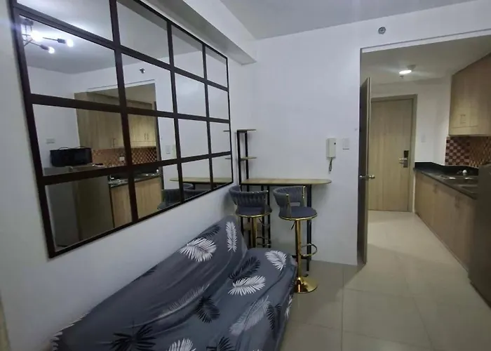 Shore Residences Near Moa